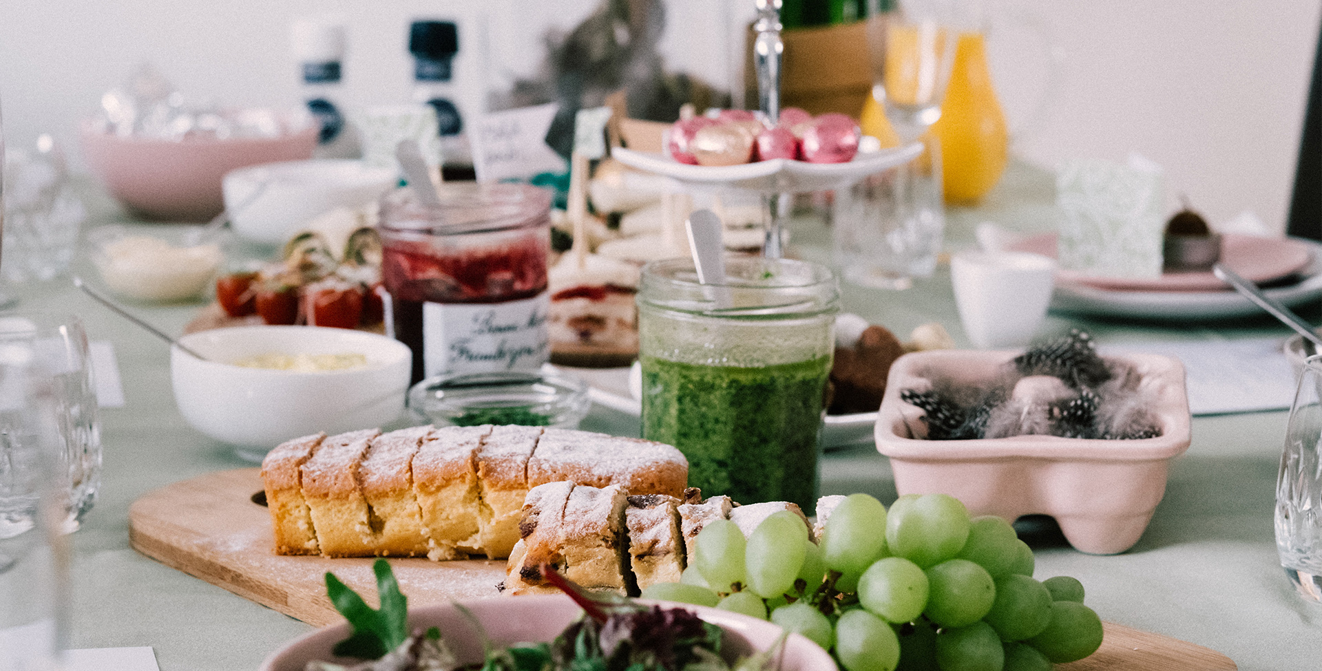 Kaip lengvai, bet stilingai ir estetiškai padengti stalą?